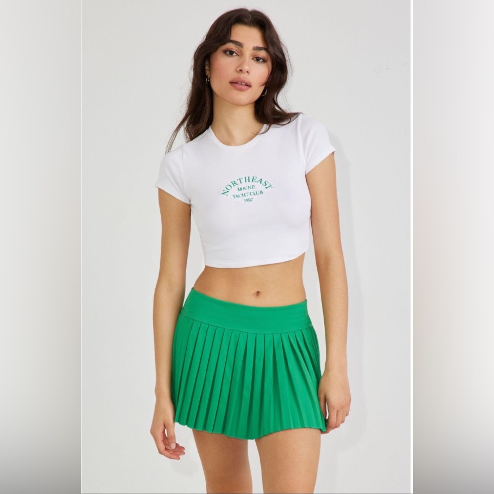 Garage Diana Active Pleated Skort in Jelly Bean Green Size Medium